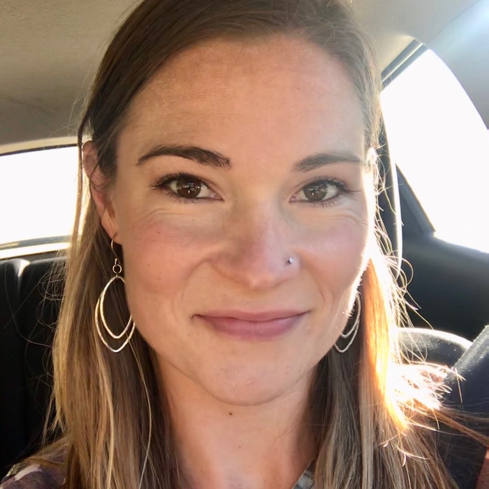 Meet your Posher, Amy